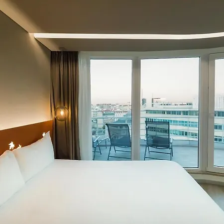 Hotel Ibis Styles Centro Marques De Pombal