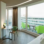 Ibis Styles Centro Marques De Pombal Лиссабон