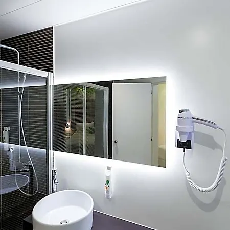 Hotel Ibis Styles Centro Marques De Pombal 3*